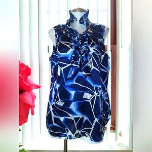 💲IT'S A SALE!! GEOMETRIC TOP W/RUFFLES💲